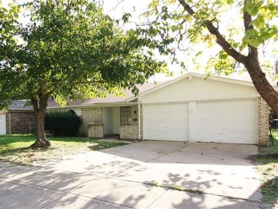 2320 Village Creek Dr, Irving, TX, 75060