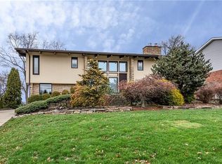 9371 Almar Pl, Pittsburgh, PA 15237