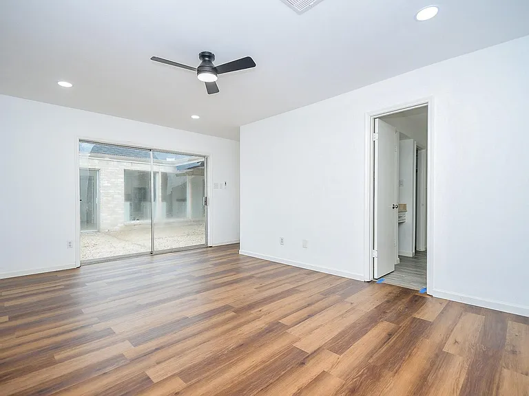 7822 Albin Ln — Photo 14