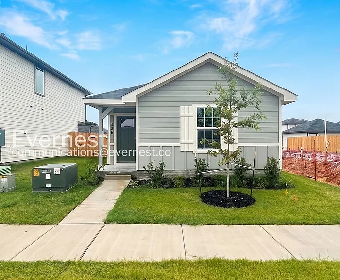 320 Santo Domingo Rd — Photo 1