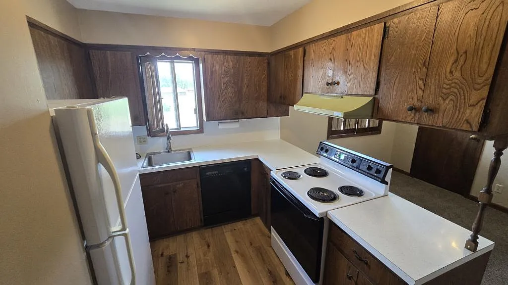 1444 N B St, apartment 7 — Photo 4