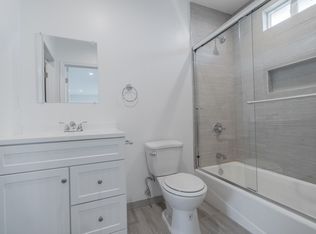 939 W 66th St #7, Los Angeles, CA 90044