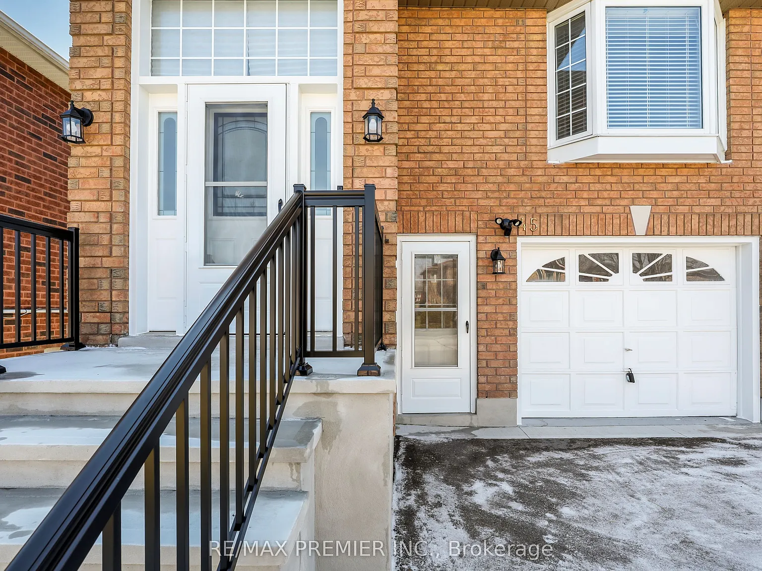 3 bed, $3,200 — Photo 2