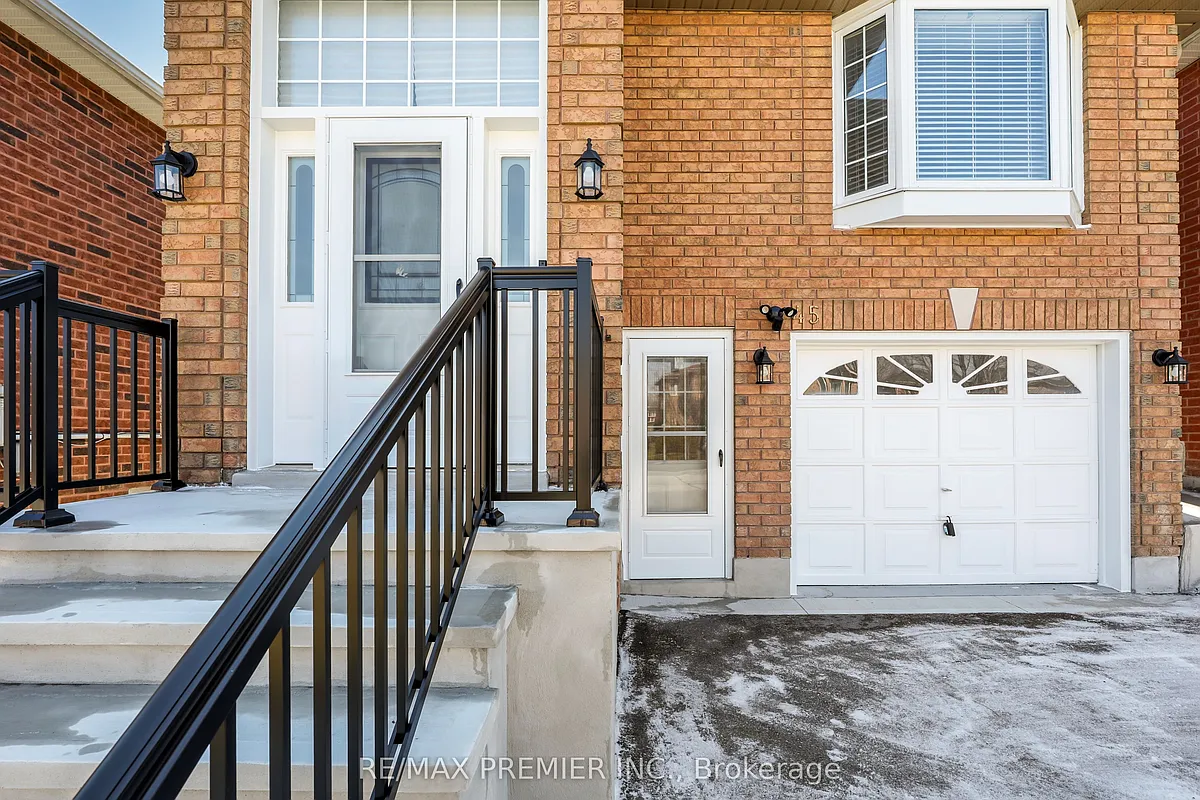 Building Photo - 45 Roughley St