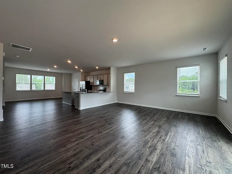 724 Dorset Stream Dr — Photo 9