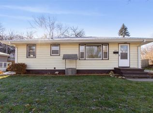 1145 Longview Dr, Marion, IA 52302