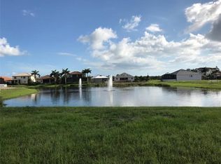 5818 Title Row Dr, Bradenton, FL 34210