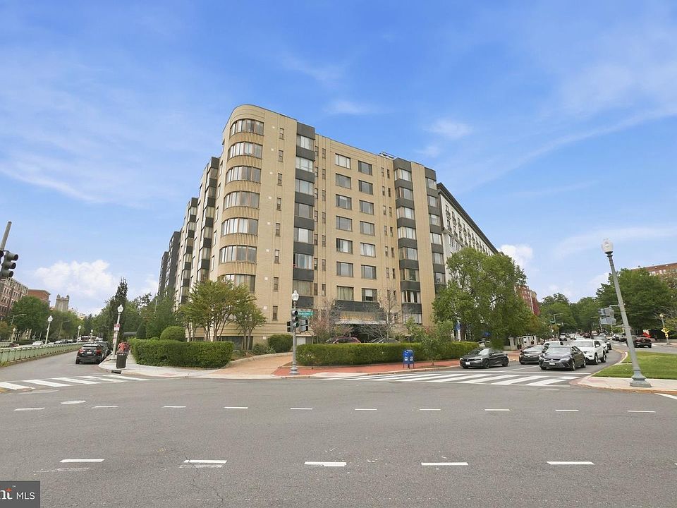 1st image of 1 Scott Cir