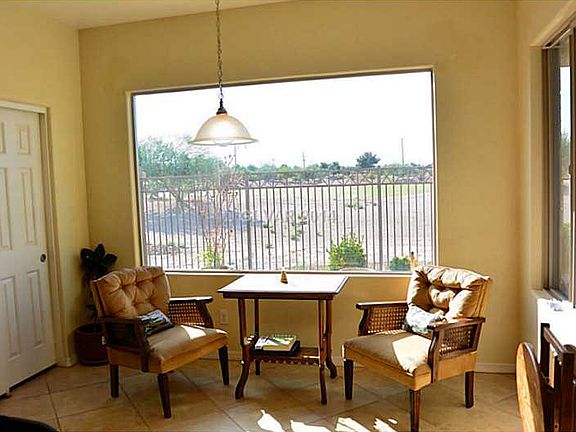 4th image of 3879 Galiceno Dr