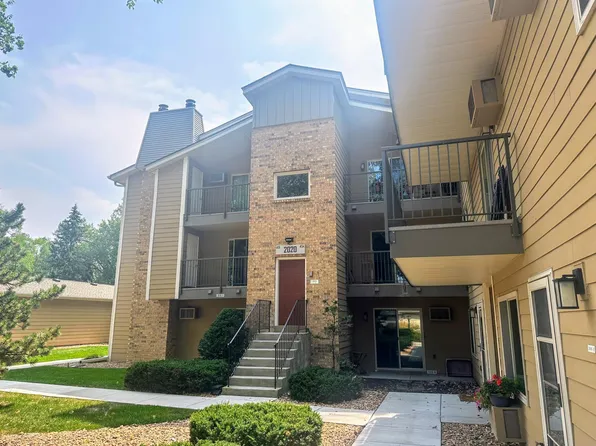 2020 Ridge Dr APT 16, Saint Louis Park, MN 55416