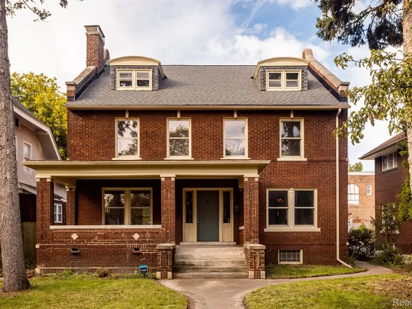 3515 Burns St, Detroit, MI 48214