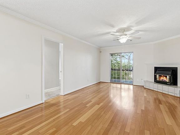 3rd image of 970 Sidney Marcus Blvd NE