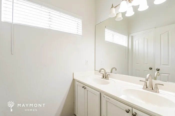11448 E Dartmouth St — Photo 13