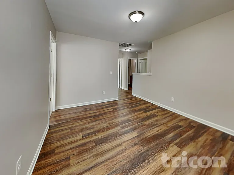 4748 Brewer Dr — Photo 15