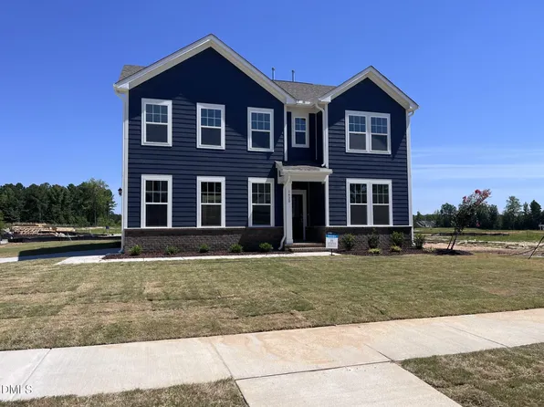1420 Green Cypress Dr, Zebulon, NC 27597