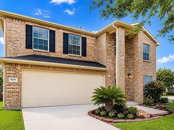 2nd image of 19331 Mission Cove Ln