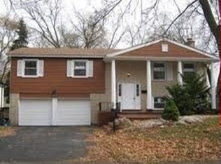 18829 Morgan St, Homewood, IL 60430