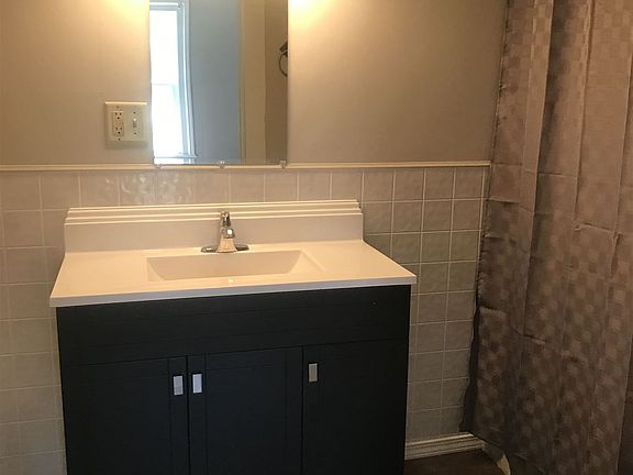 9E0B7433-7B6C-4B0B-9CE4-EA57F1D64BCC