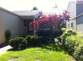 688 Woodcreek Cir, Saline, MI 48176