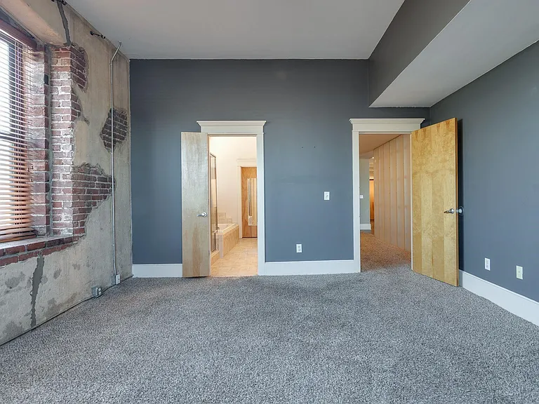 137 E G E Patterson Ave #202 — Photo 16