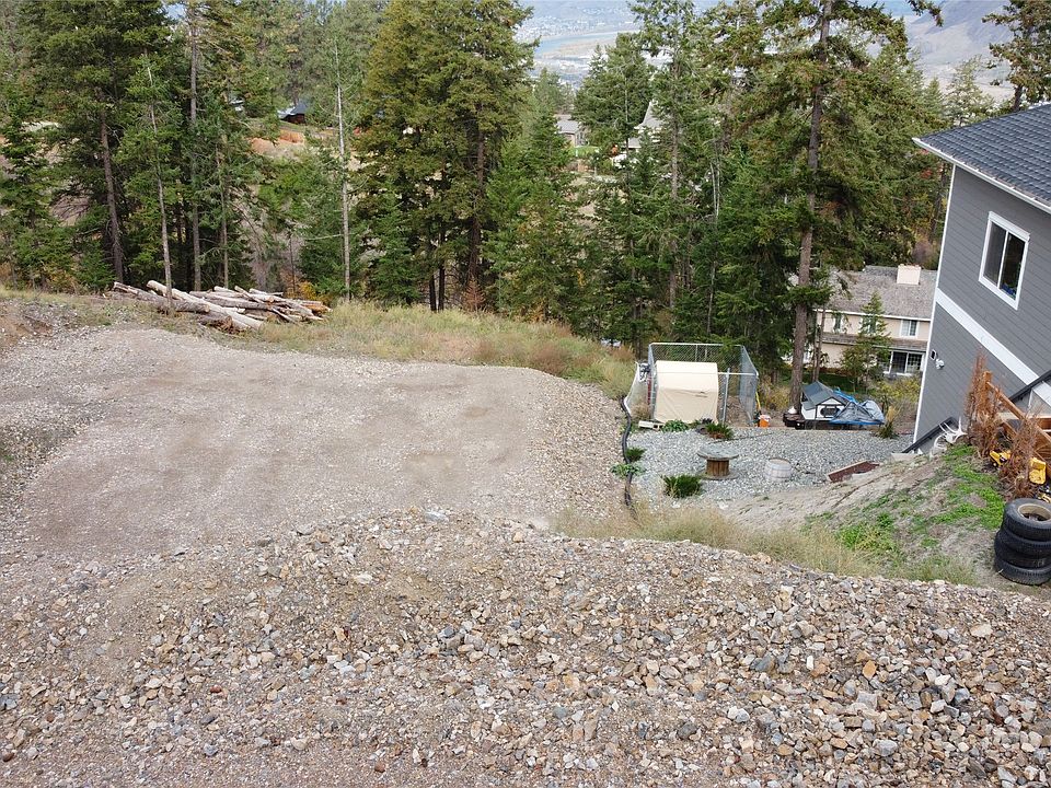 2nd image of 2069 High Schylea Dr