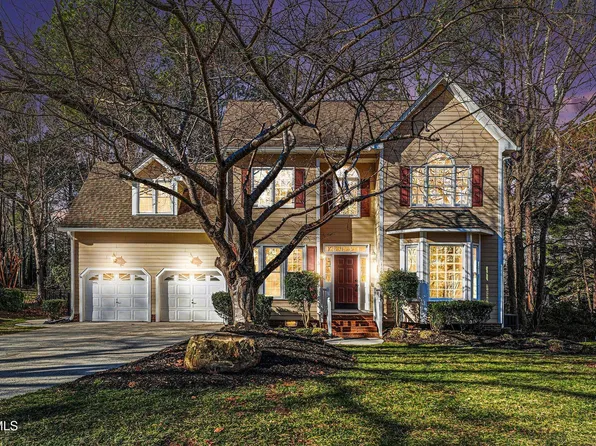 110 Avenel Ln, Clayton, NC 27527