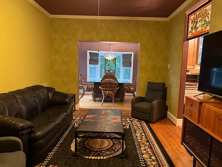 2501 Roswell Ave #102 — Photo 12