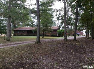 4295 E Houston Rd, Woodlawn, IL 62898