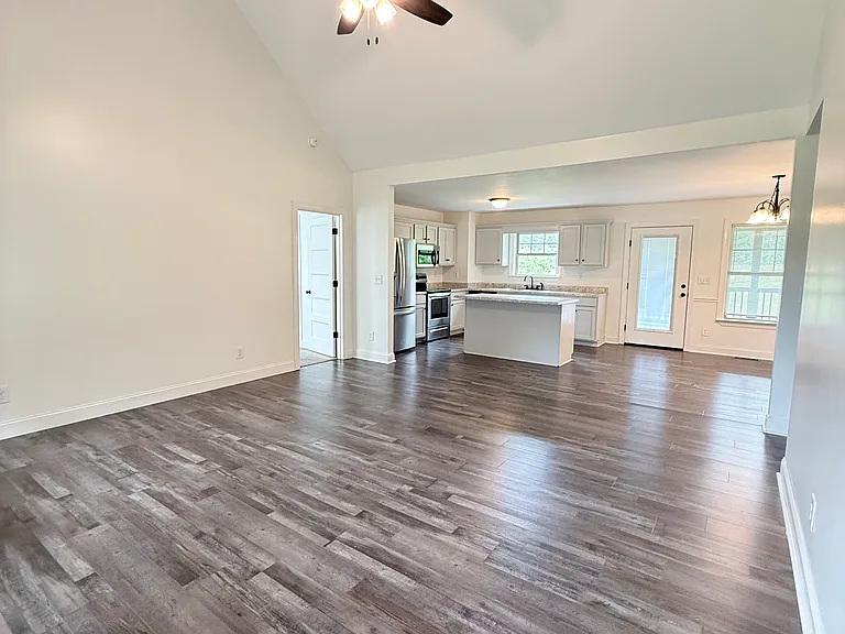 2662 Oscar Bradford Rd — Photo 4