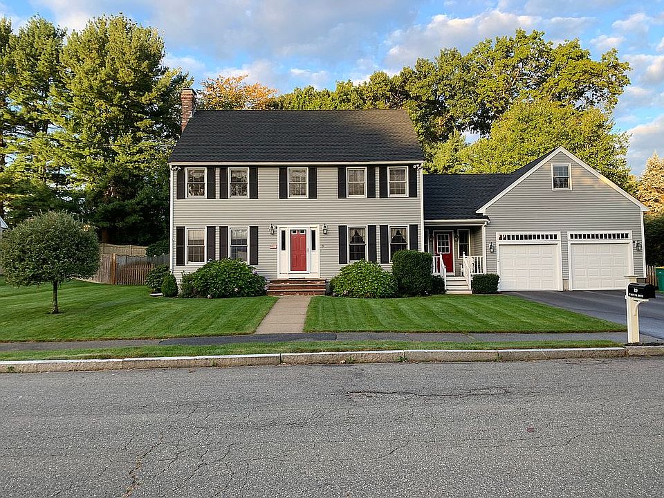 1st image of 19 Fortune Dr
