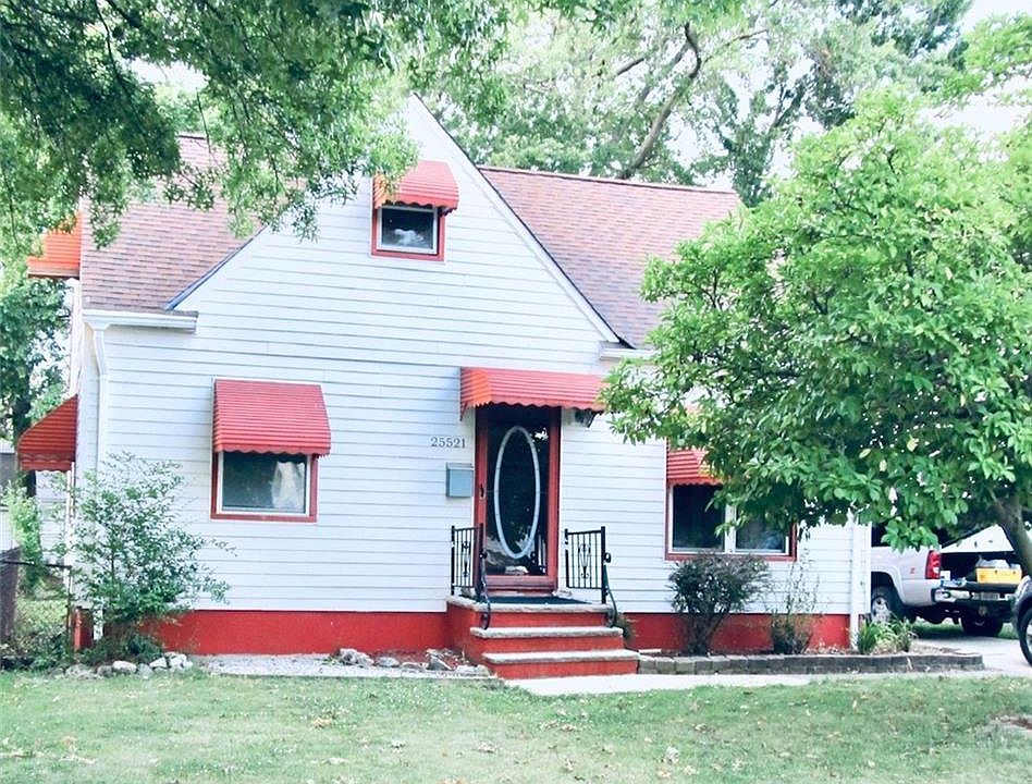 1st image of 25521 Zeman Ave