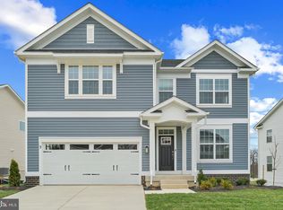 8 Comes Ridge Ct, Rosedale, MD 21237