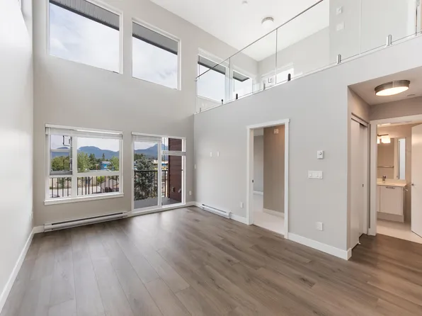 22562 121st Ave #418, Maple Ridge, BC V2X 3Y8