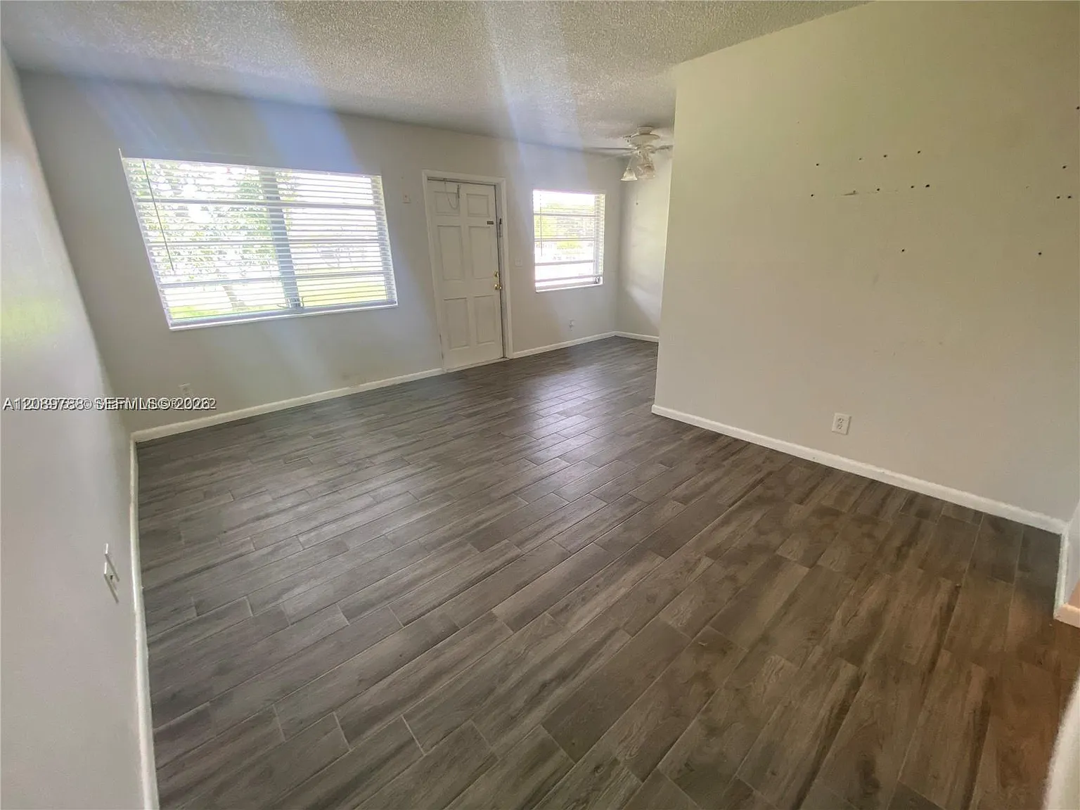 Ronola Apts Condo — Photo 4