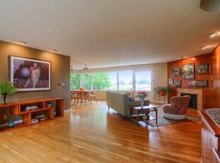 1045 NE 88th St, Seattle, WA 98115