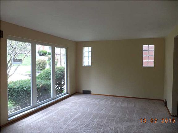 2nd image of 6229 Hallwood Dr