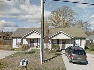 1074 River Rd, Greer, SC 29651