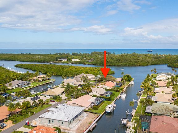4th image of 9086 SE Harbor Island Way