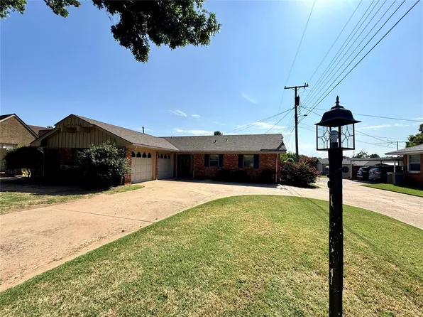 2615 S 18th St, Chickasha, OK 73018