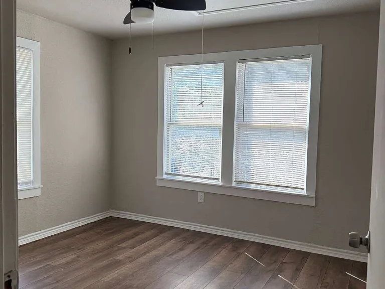 335 Monticello Ct #1 — Photo 8