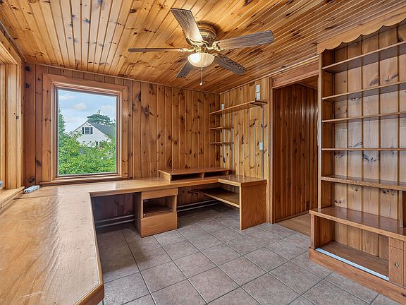 2nd image of 16 Beacon Avenue