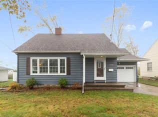 1015 Norwood Dr SE, Cedar Rapids, IA 52403