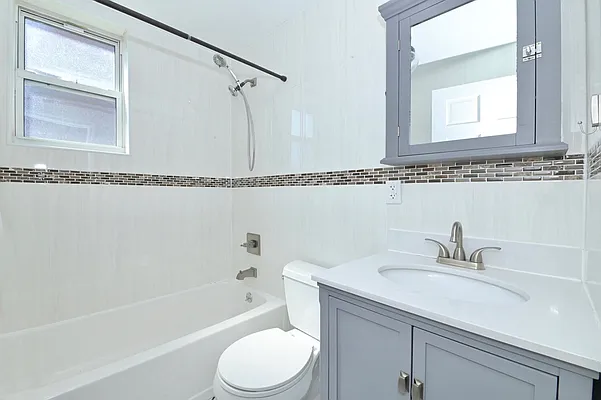 Sold by Amorelli Realty | media 39