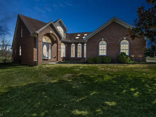 302 Briarwood Ln, Winchester, KY 40391