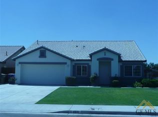 4601 Granite Mountain Ct, Bakersfield, CA 93311