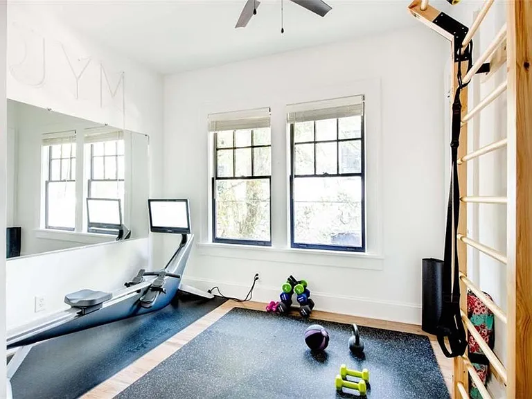 192 Stovall St SE — Photo 30