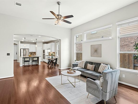 5th image of 2704 Santa Ana Ln