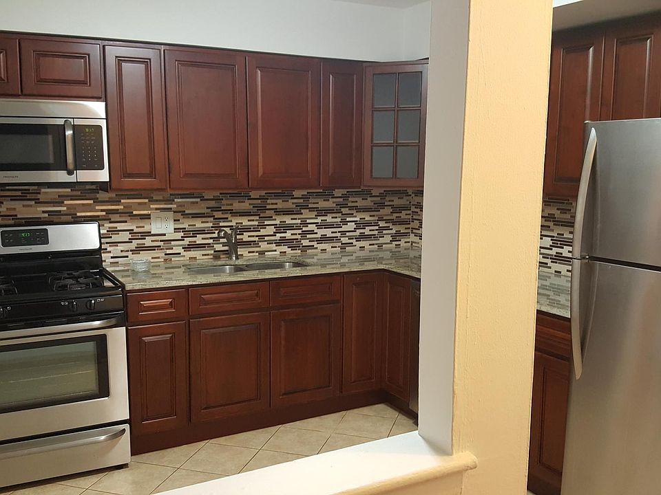 1st image of 2116 E 65th St #1