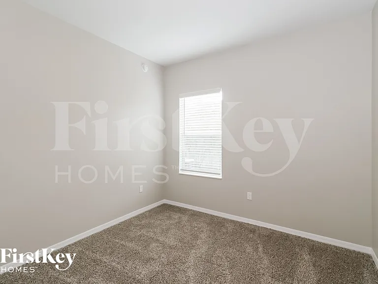 6127 Evansbrook Dr — Photo 10