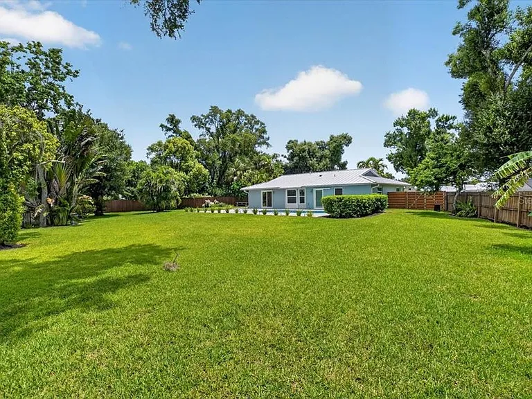 4230 Shady Oaks Ct — Photo 29